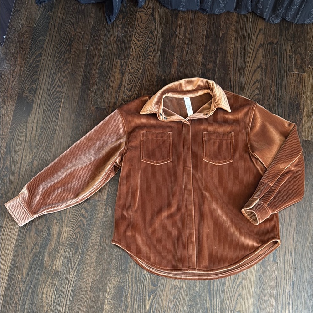 ALO Oversized Ribbed Velvet Shacket